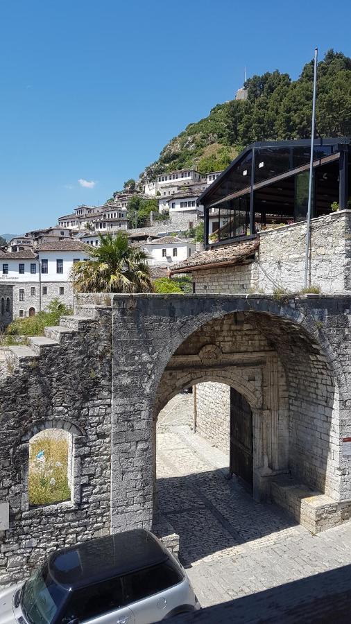 White Villa Berat Extérieur photo